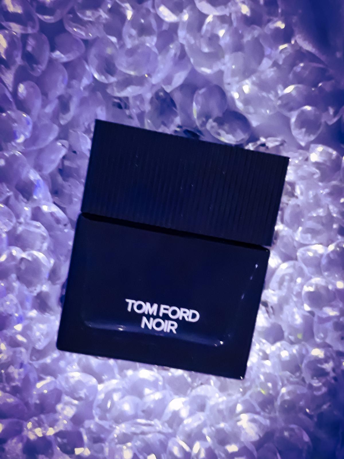 Noir Tom Ford cologne a fragrance for men 2012