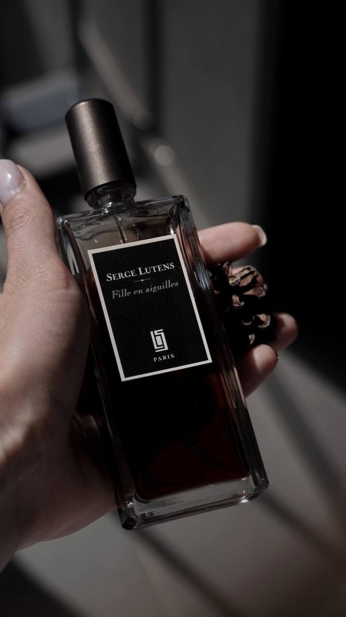 Fille en Aiguilles Serge Lutens perfume - a fragrance for women and men ...