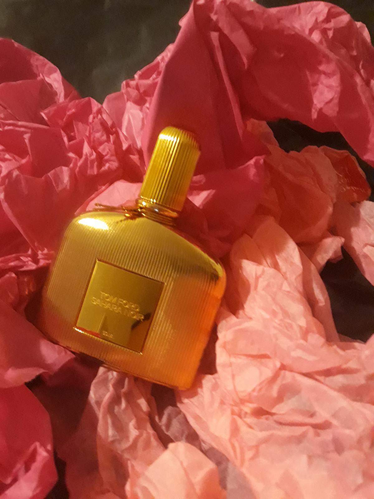 Sahara Noir Tom Ford perfume - a fragrance for women 2013