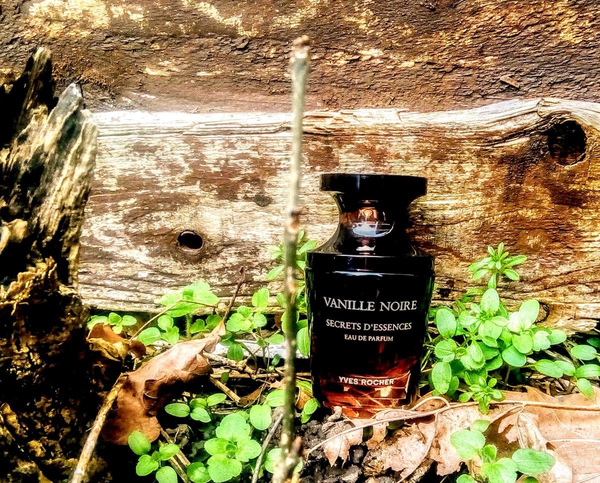 Vanille Noire Yves Rocher perfume - a fragrance for women 2010