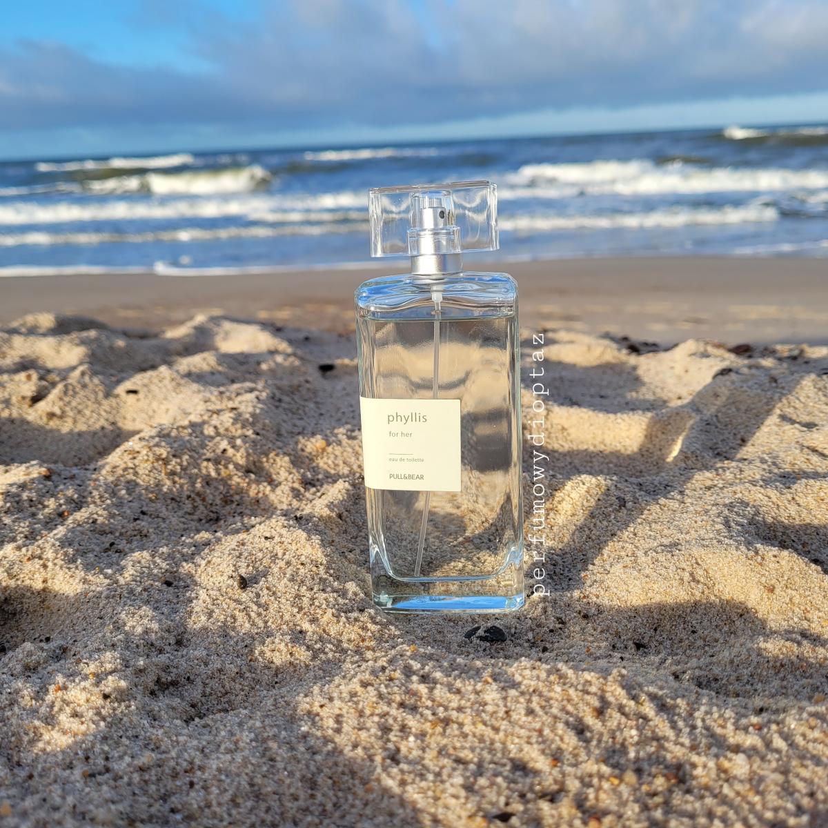 Phyllis Pull and Bear perfume a fragrance for women 2012