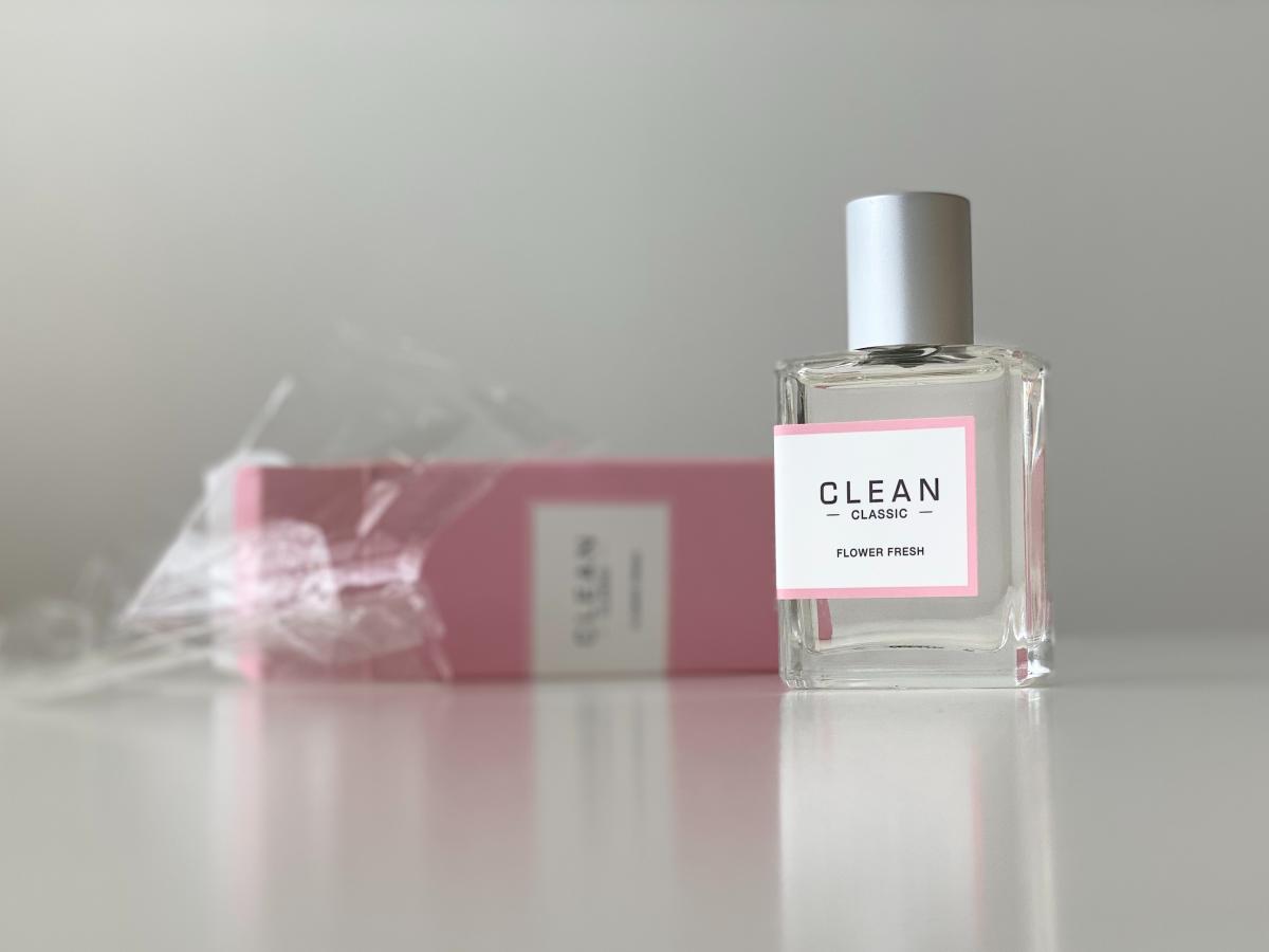 Clean Classic Flower Fresh Clean perfume - a new fragrance for women 2020