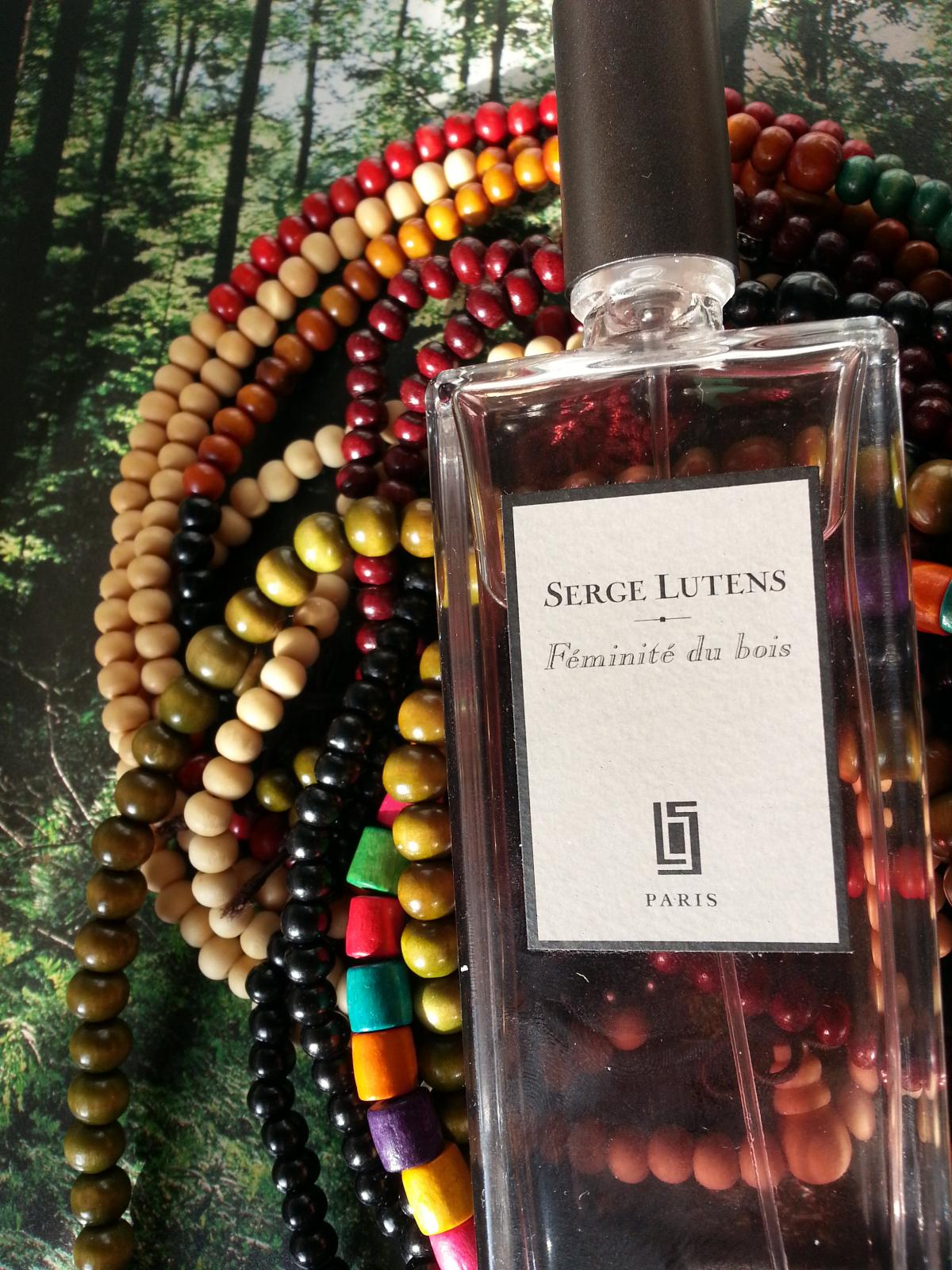 Feminité du Bois Serge Lutens perfume a fragrance for women and men 2009