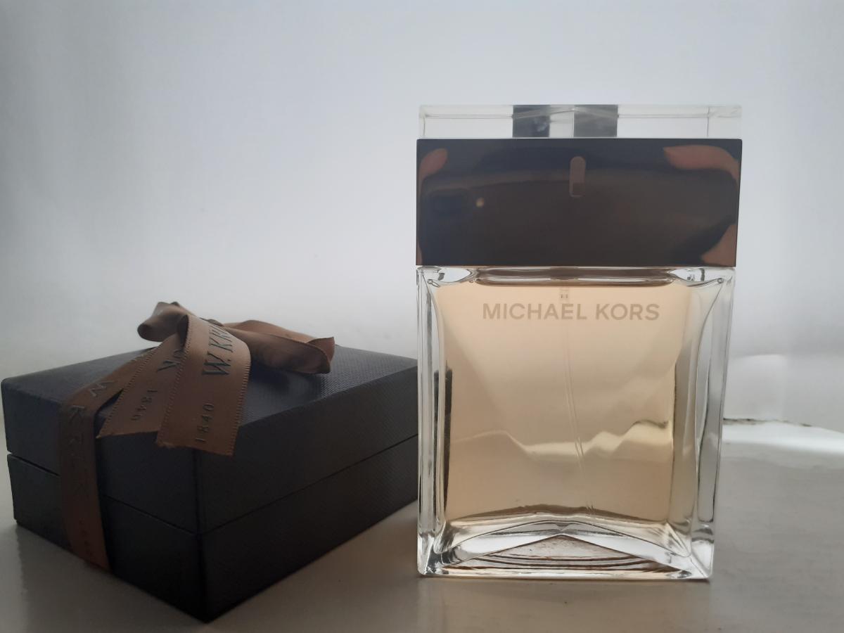 Michael Kors Gold Luxe Edition Michael Kors perfume - a fragrância
