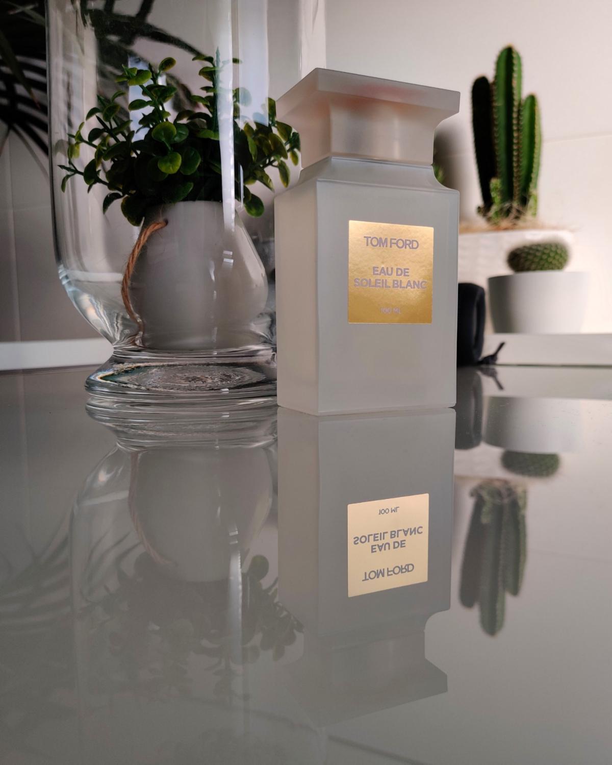 Soleil Blanc Tom Ford perfume a fragrance for women and men 2016