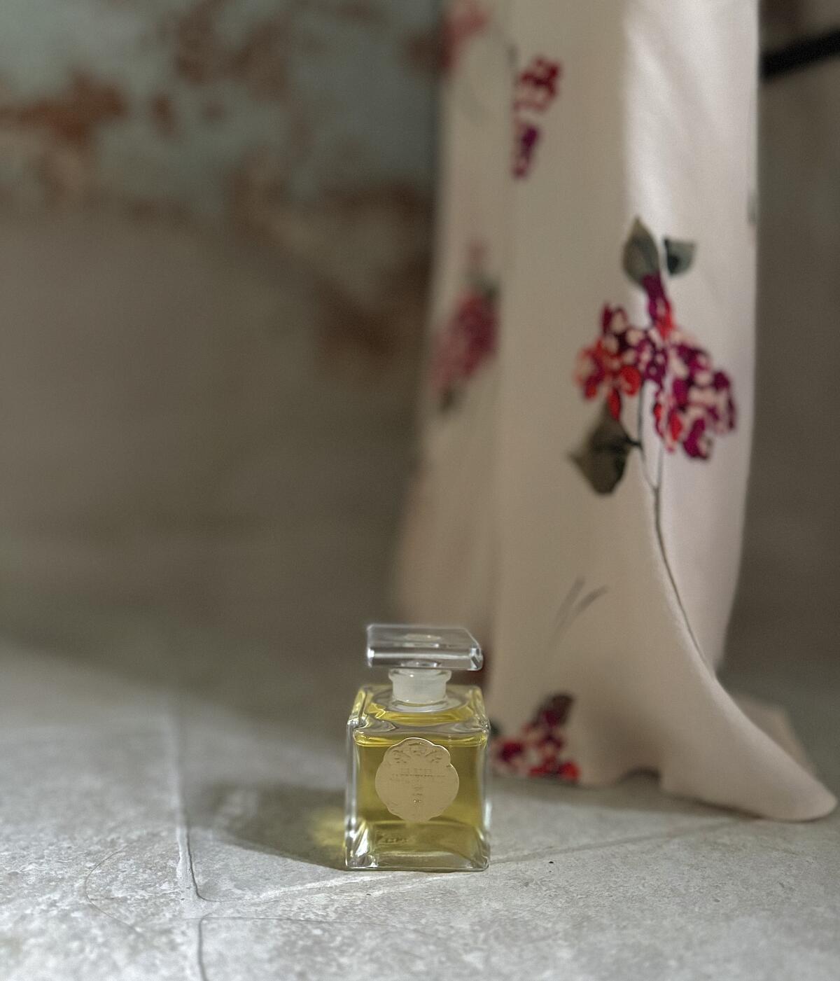 La Rose Jacqueminot Coty perfume - a fragrance for women 2020