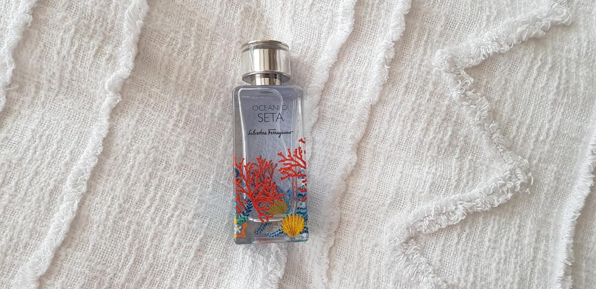 zara waterlily tea dress perfume review