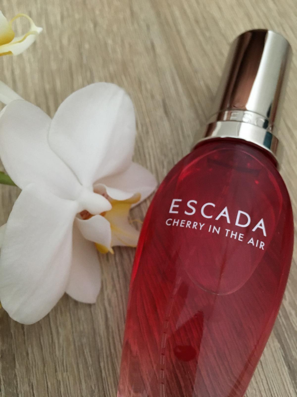 Cherry in the Air Escada Parfum - ein es Parfum für Frauen 2013
