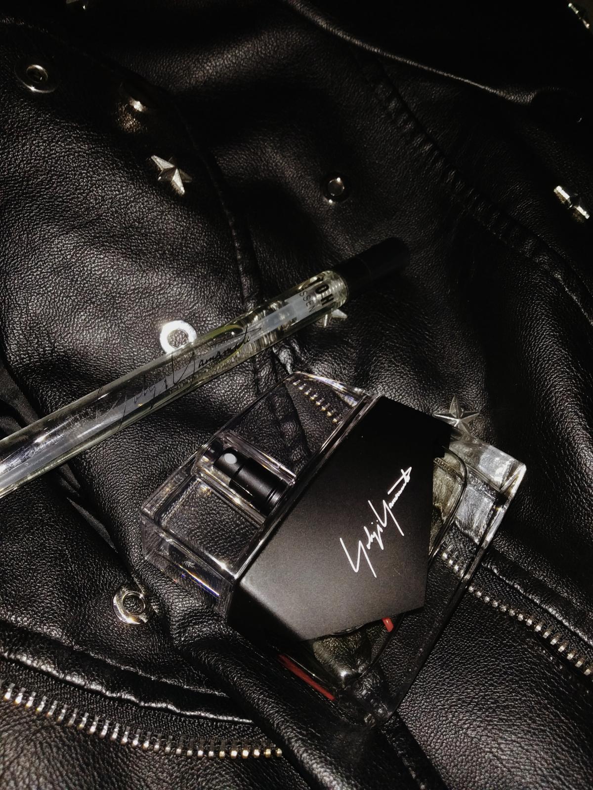 Yohji Essential Yohji Yamamoto perfume - a fragrance for women 2013