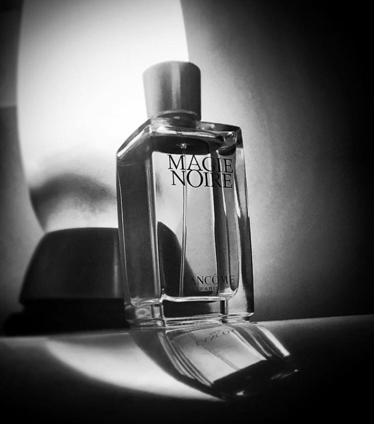 Magie Noire Lancome perfume - a fragrance for women 1978