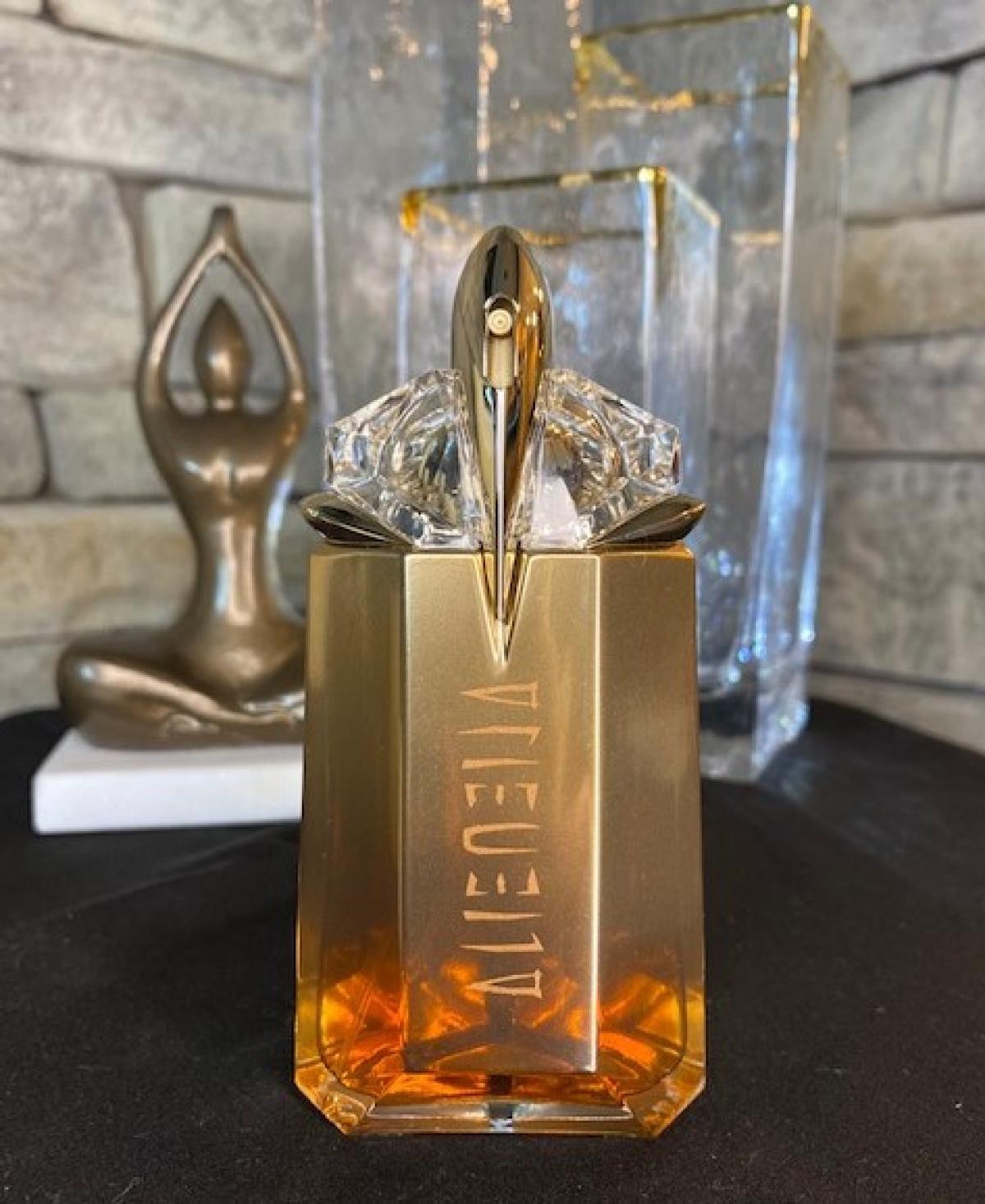 Alien Goddess Intense Mugler perfume - a new fragrance for women 2022