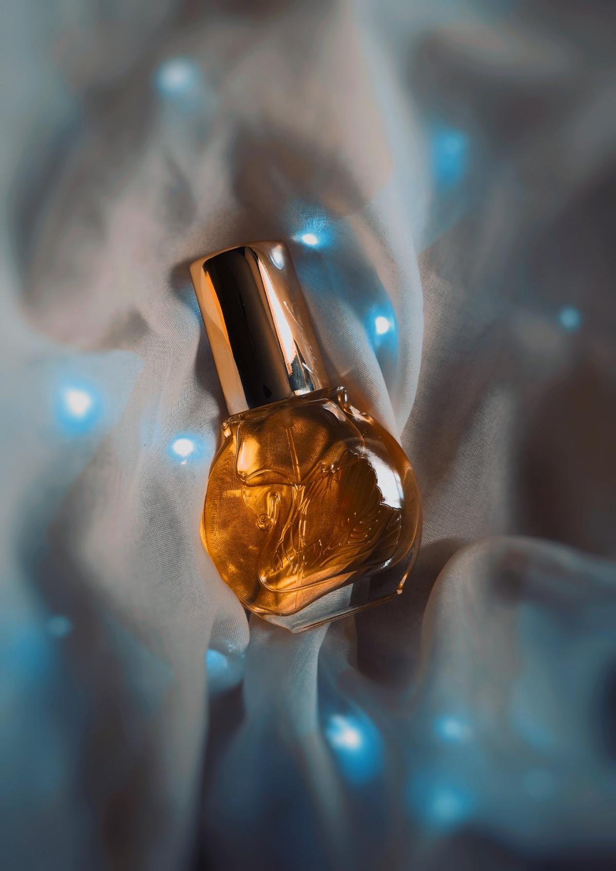 Vanderbilt Gloria Vanderbilt Parfum - ein es Parfum für Frauen 1982