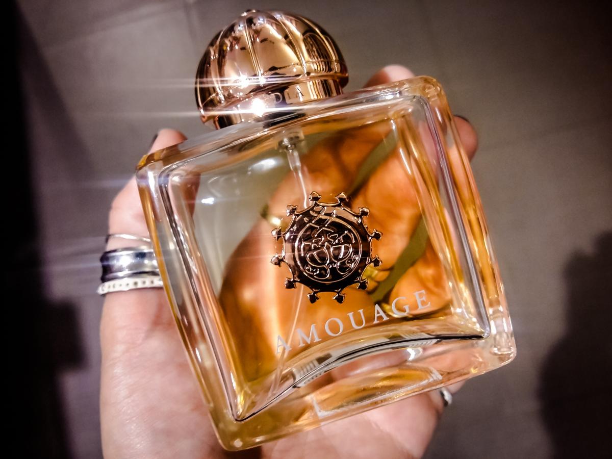 Dia Woman Amouage perfume a fragrance for women 2002