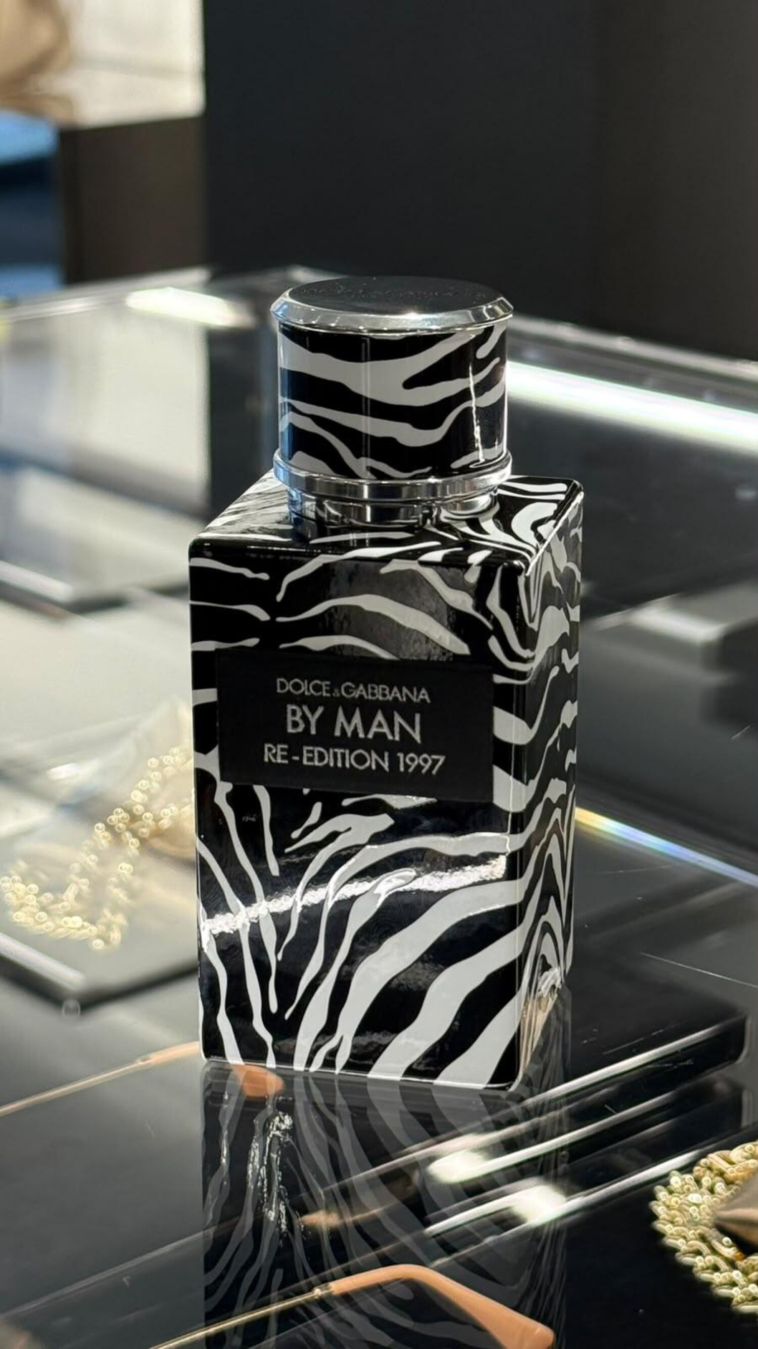 DOLCE & GABBANA MAN ゼブラ柄香水 By Man Re-Edition 1997 Dolce&Gabbana cologne - a new fragrance for