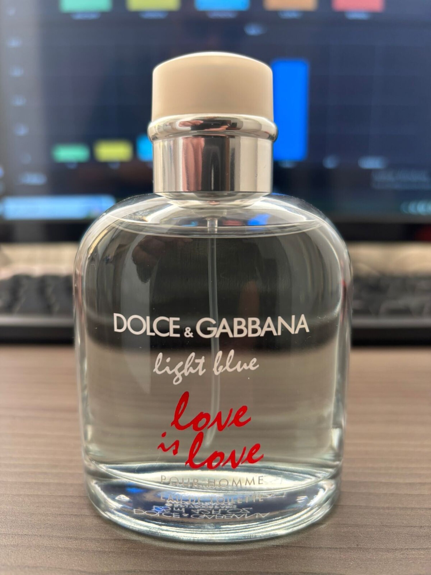 Dolce & Gabbana Light Blue Love is Love Pour Homme Eau de Toilette main image 1