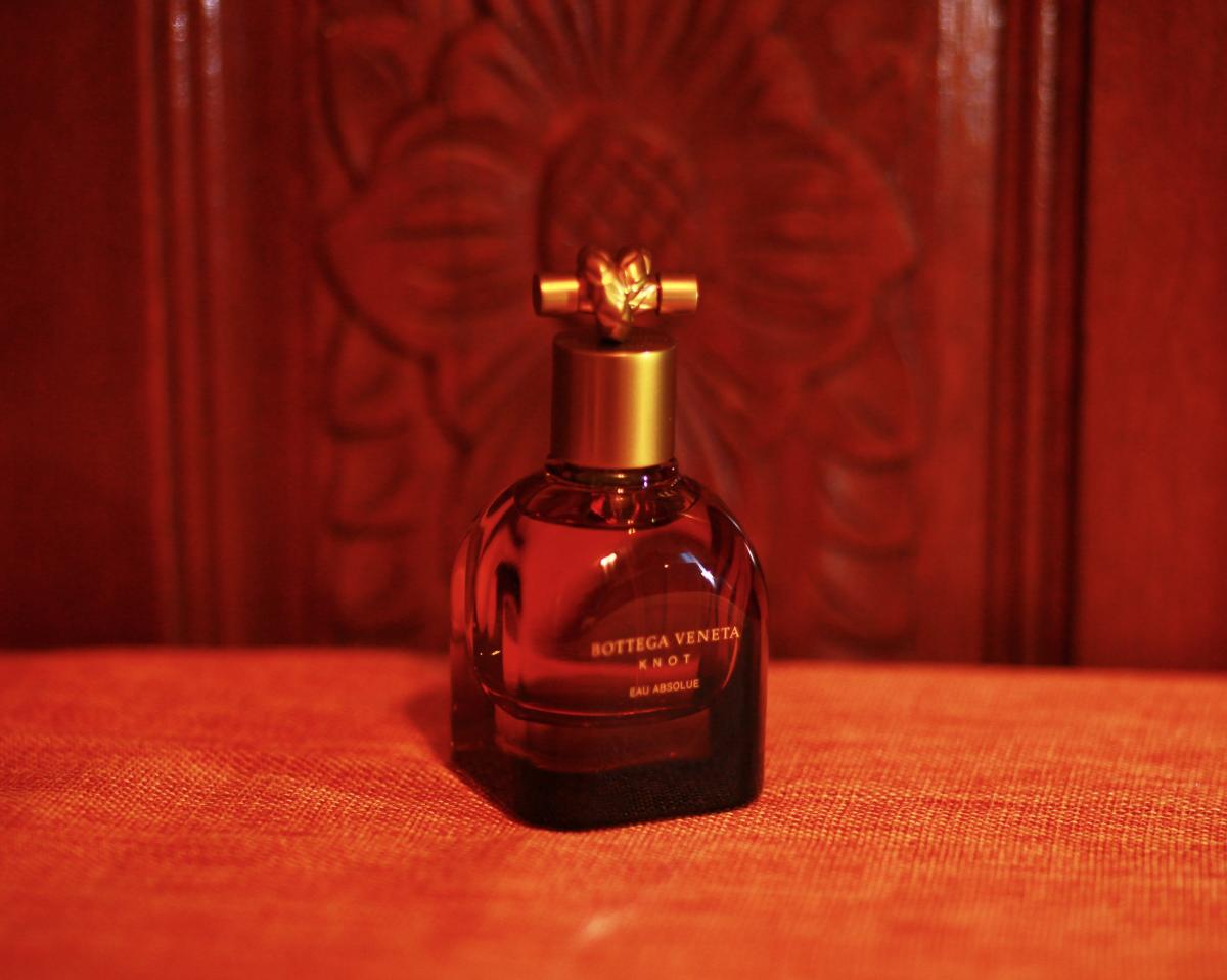 Knot Eau Absolue Bottega Veneta perfume - a fragrance for women 2018