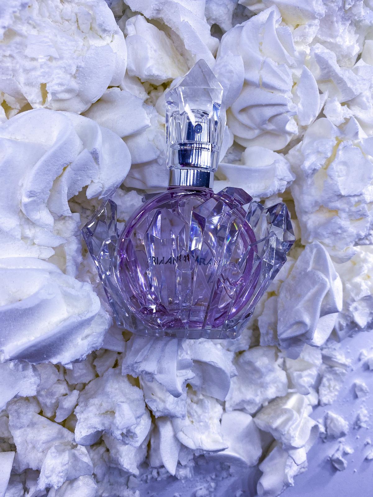 ariana grande moonlight perfume