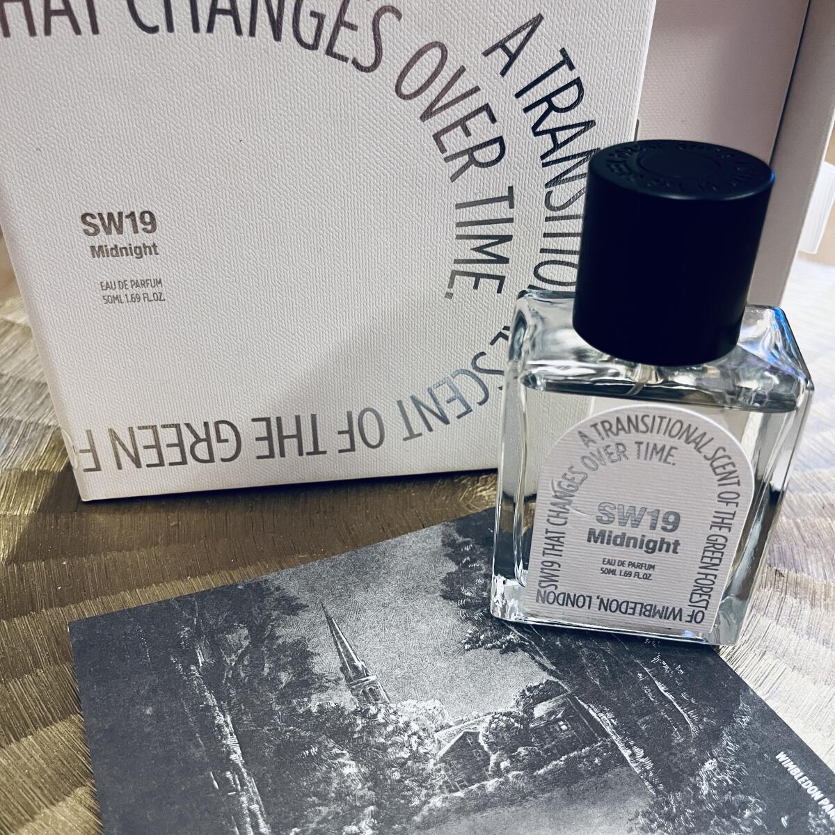 Midnight SW19 香水- 一款年新的中性香水