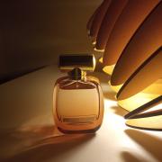 L'Extase Caresse de Roses Nina Ricci perfume - a fragrance for women 2016