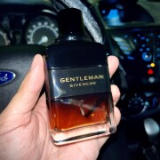 Gentleman Eau de Parfum Reserve Privée Givenchy colonie - un
