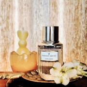 Radiant Mirage Estée Lauder 香水- 一款2021年中性香水