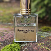 Poudre de Musc Intense Nicolai Parfumeur Createur 香水- 一款2021年