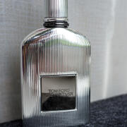 Grey Vetiver Parfum Tom Ford cologne - a new fragrance for