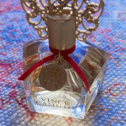 Vince Camuto Vince Camuto 香水- 一款2011年女用香水