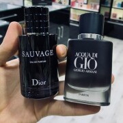 Sauvage Eau de Parfum Dior colonie - un parfum de barbati 2018
