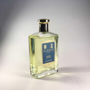 Neroli Voyage Floris perfume - a fragrância Compartilhável 2019