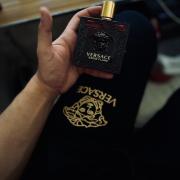 Min spell Voyage Eros Flame Versace cologne - a fragrance for men 2018