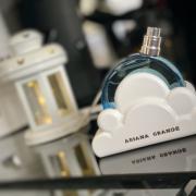 fragrantica cloud ariana grande