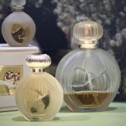 Photo by WhiteSilverNeedle