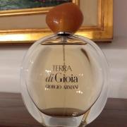 Terra di Gioia Giorgio Armani perfume - a new fragrance for women 2021