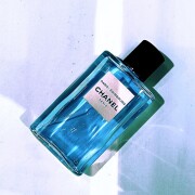 Paris – Édimbourg Chanel 香水- 一款2021年中性香水