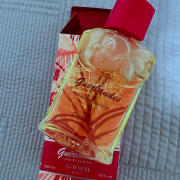 Carven Guirlandes オードトワレ 100ml ビンテージ Carven Guirlandes オードトワレ 100ml ビンテージ - メルカリ