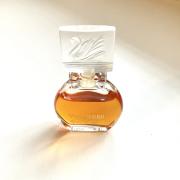 Vanderbilt Gloria Vanderbilt perfume - a fragrance for women 1982