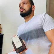 Photo by Jern&ecirc; Knowles