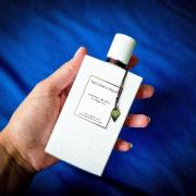 Santal Blanc Van Cleef & Arpels 香水- 一款2019年中性香水 Santal Blanc Van Cleef & Arpels 香水- 一款2019年中性香水