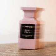 Rose Prick Tom Ford 香水- 一款2020年中性香水