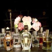 Venenum Kiss Ex Nihilo perfume - a fragrance for women and