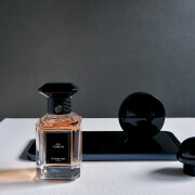 Iris Torréfié Guerlain perfume - a fragrância Compartilhável 2020