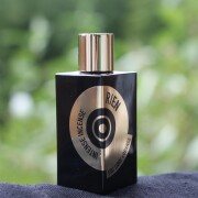Rien Intense Incense Etat Libre d'Orange 香水- 一款2014年中性香水