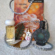 Photo by Lady Winter