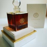 Tribute Amouage perfume a fragrance for women and men 2009