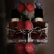 Libre Berry Crush Yves Saint Laurent 香水 - 2025年の女性用 新着