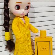 gucci bloom yellow bottle