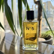 Chanel No 5 Eau de Toilette Chanel parfum - un nou parfum de dama 2026