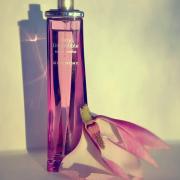 Givenchy Very Irresistible – Perfume Express