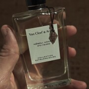 Néroli Amara Van Cleef & Arpels 香水- 一款2018年中性香水